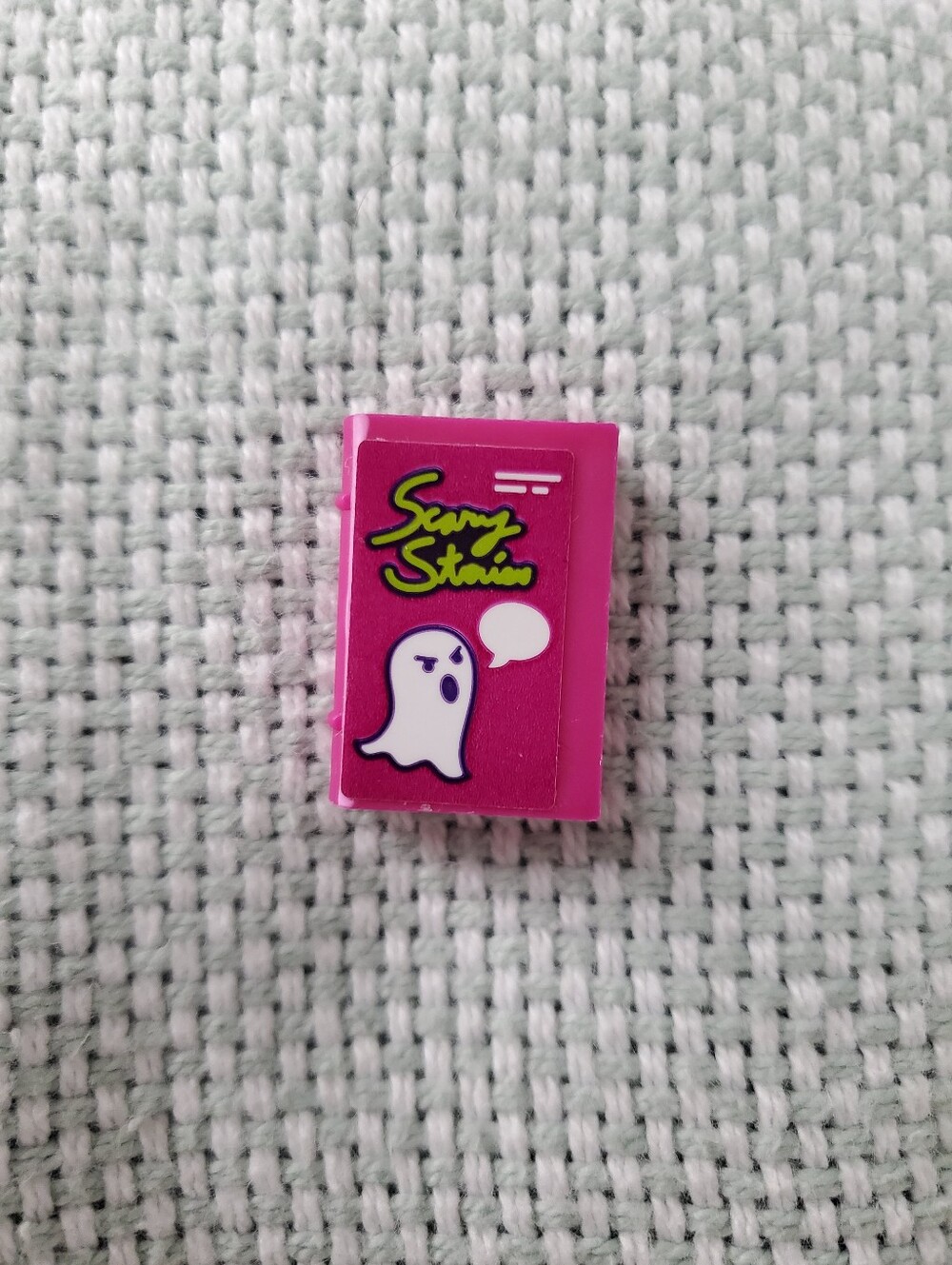 LEGO Friends Magenta Book 'Scary Stories'| Spooky Halloween book